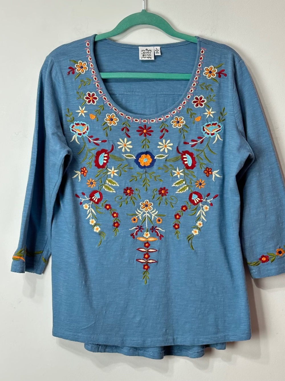 Parsley & Sage Women's Embroidered Floral Top L Boho Beach Prairie